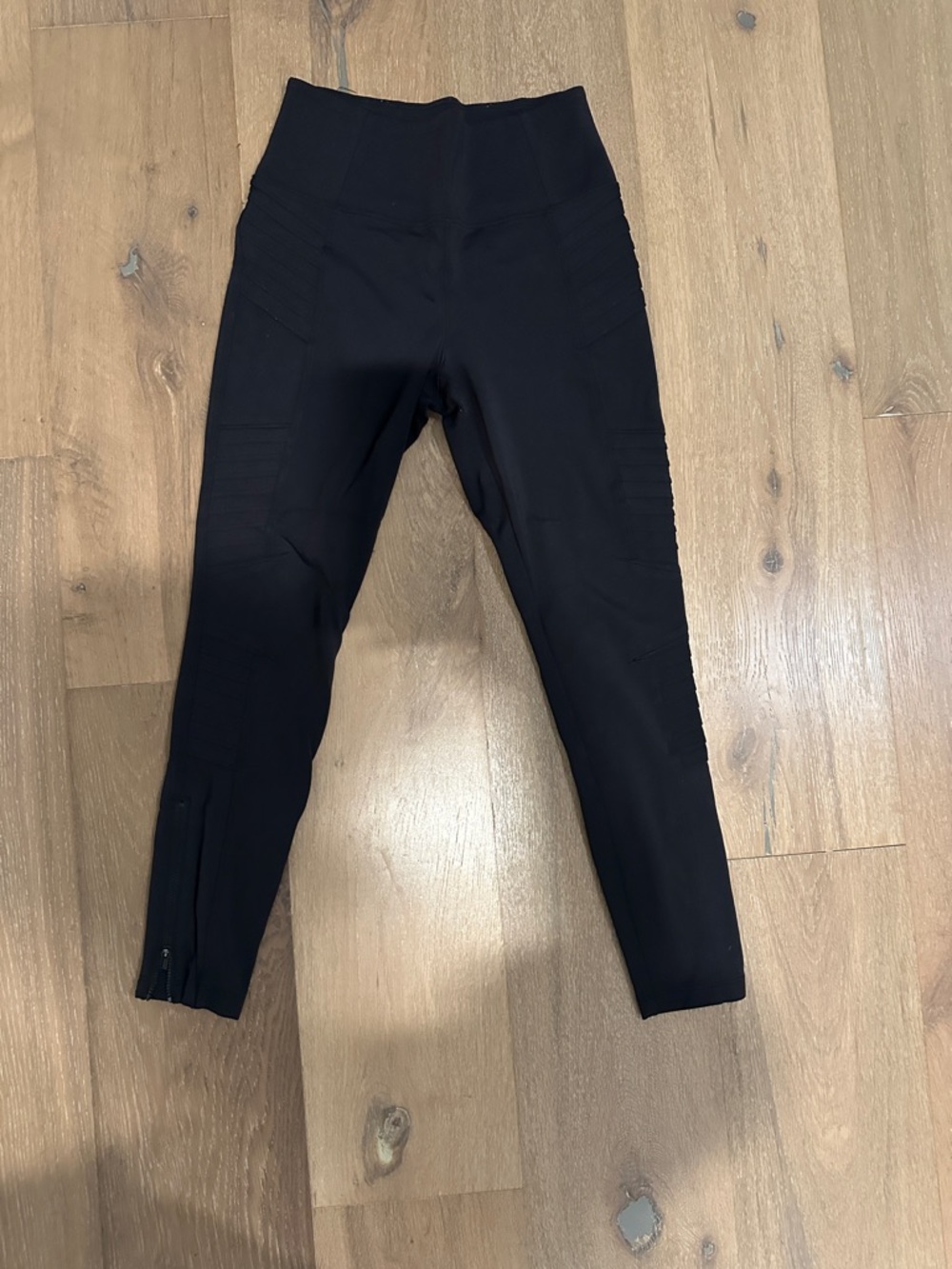 Women’s Black Performance Leggings